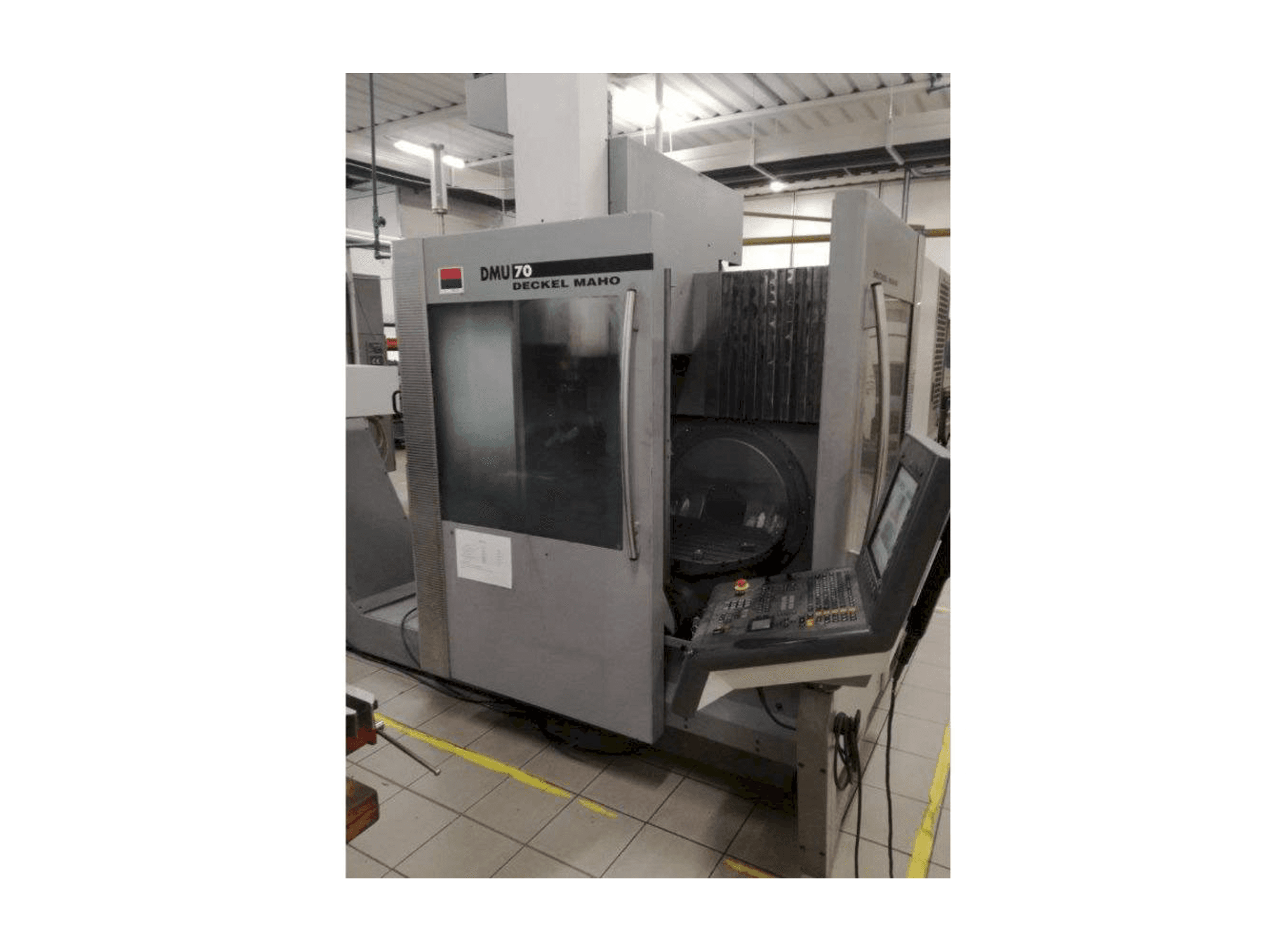 DECKEL MAHO DMU 70-maskinen framifrån