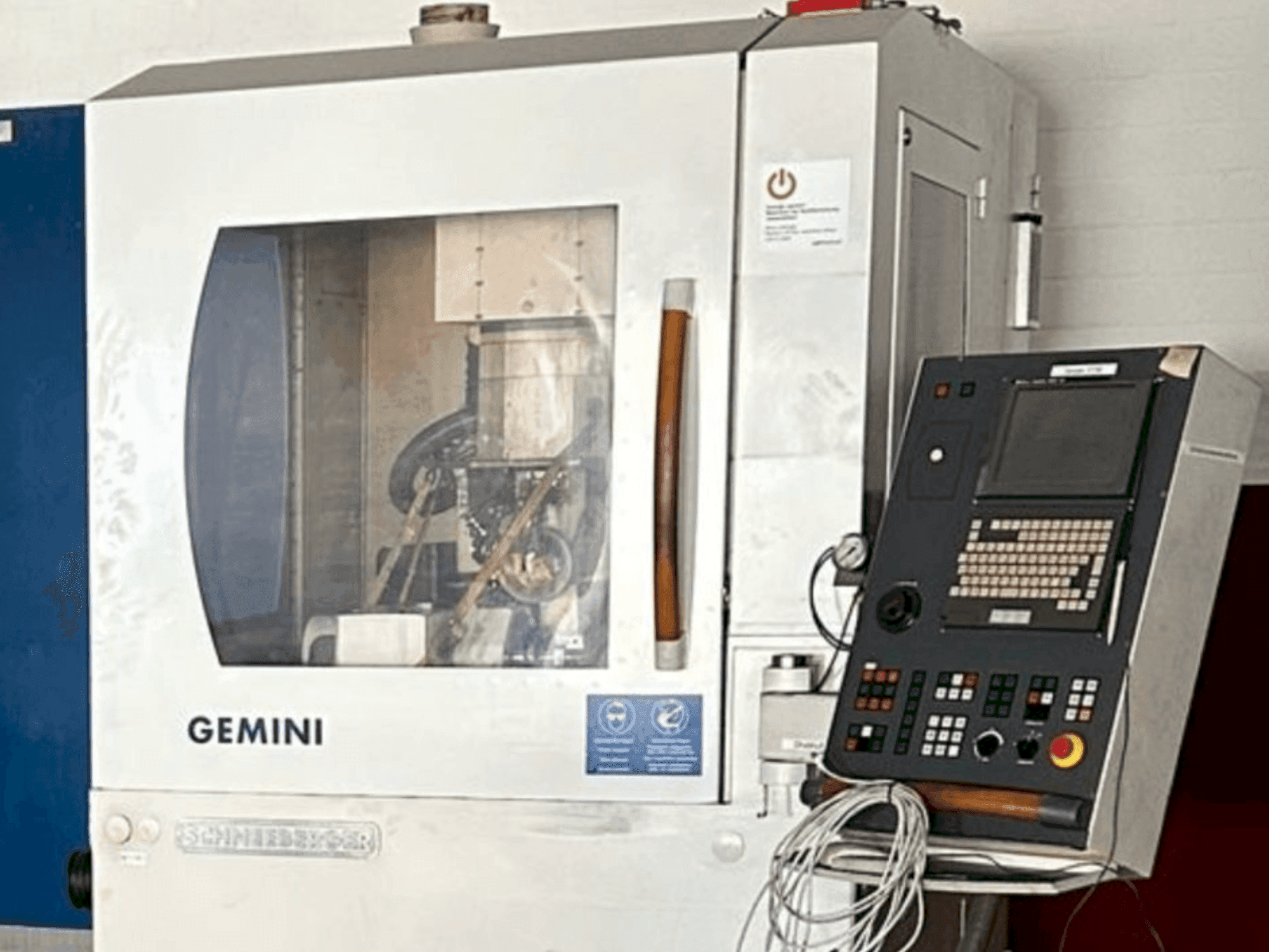 Schneeberger MRG Gemini-maskinen framifrån