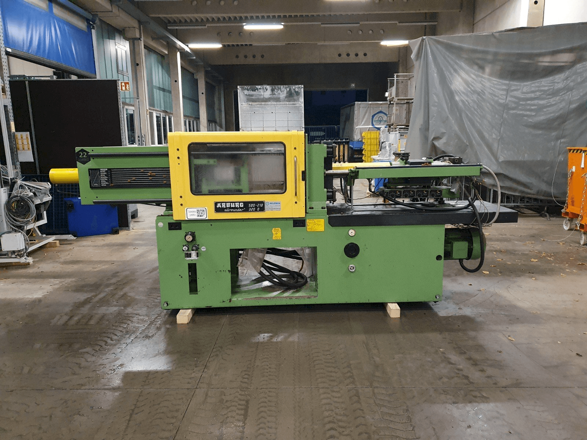 Arburg Allrounder 320 D 500-210-maskinen framifrån