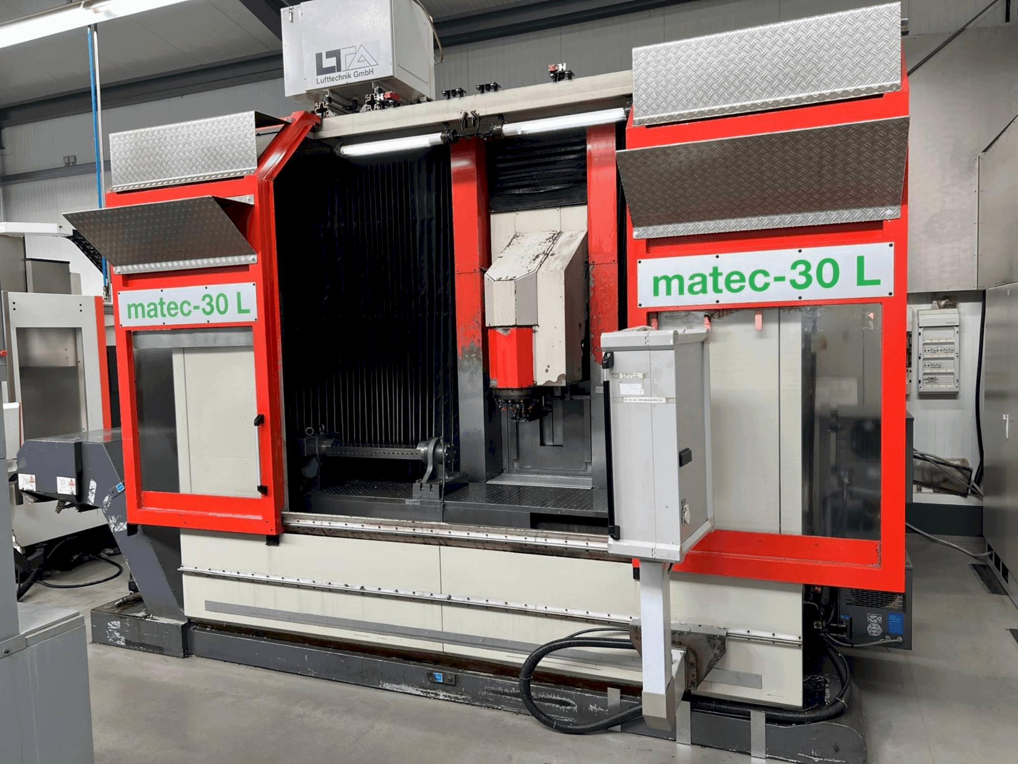 Matec 30 L-maskinen framifrån