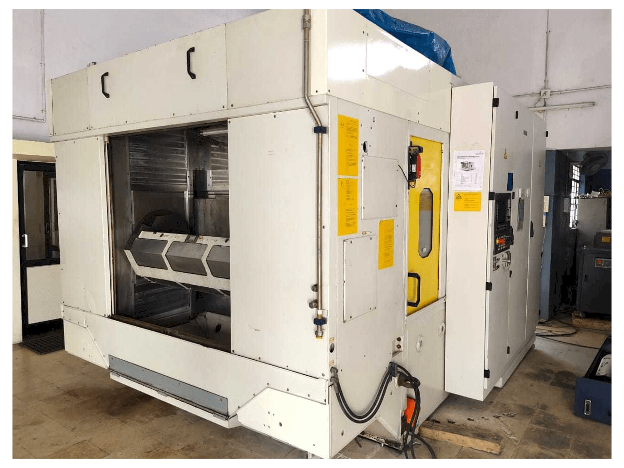 GROB G320-maskinen framifrån