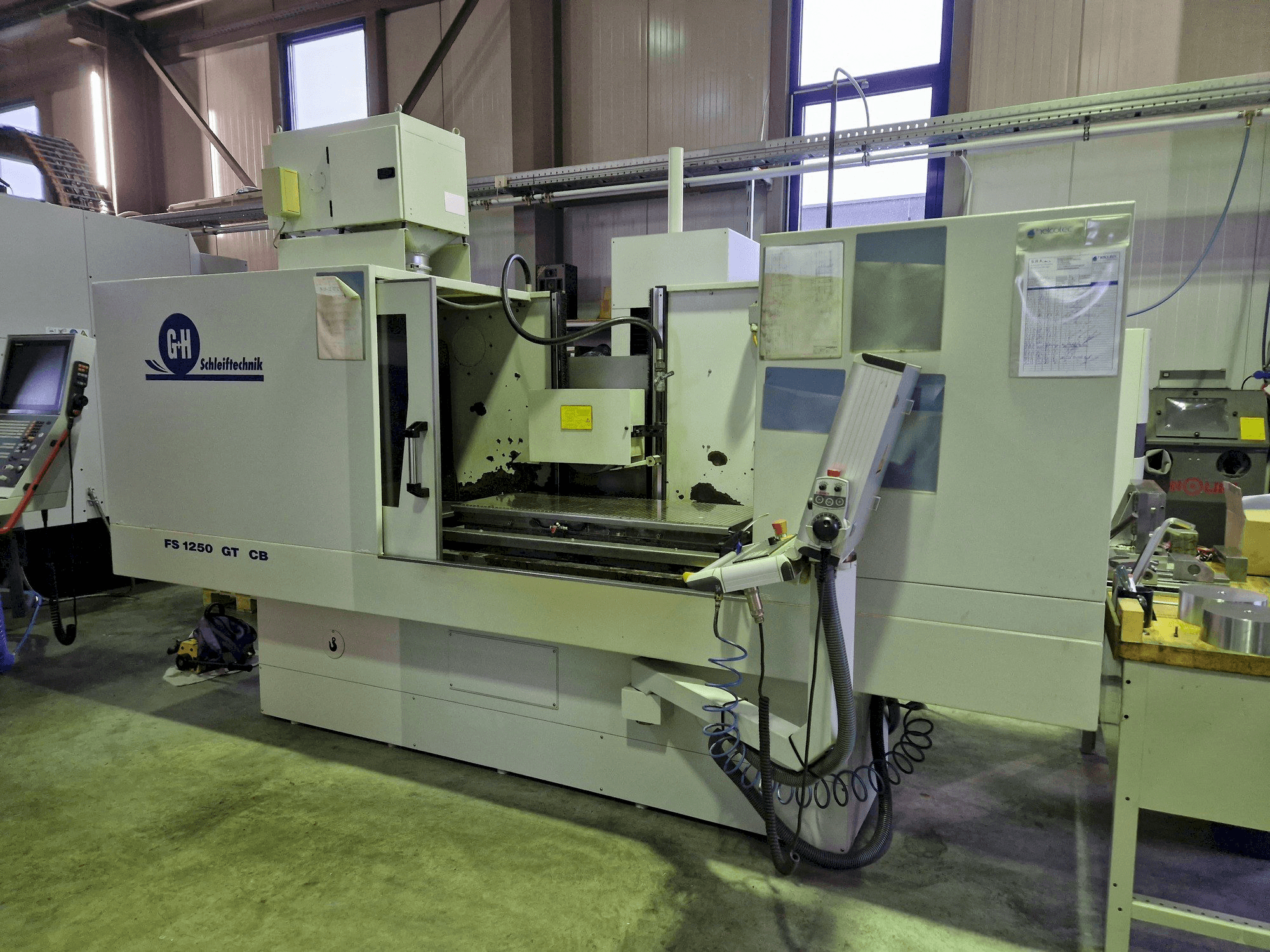 GEIBEL & HOTZ FS 1250 GT CB-maskinen framifrån