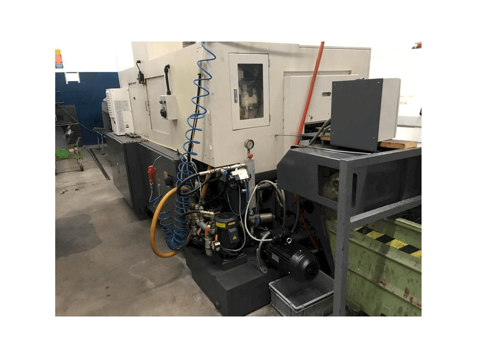 Nexturn NST 38-maskinen framifrån