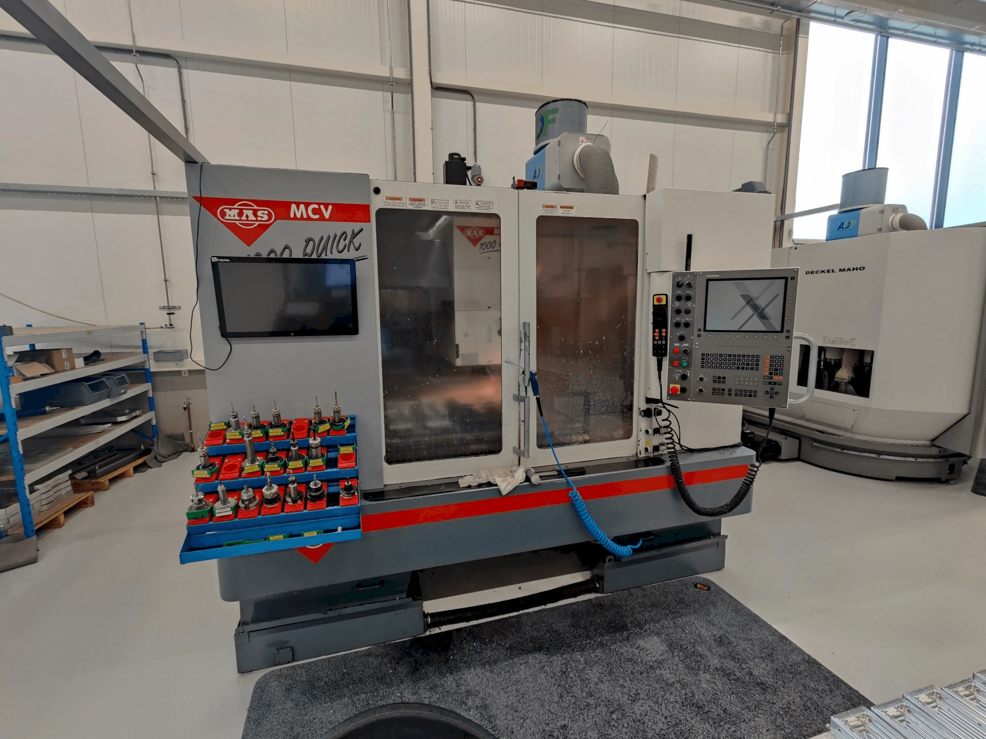 MAS MCV1000 Quick-maskinen framifrån