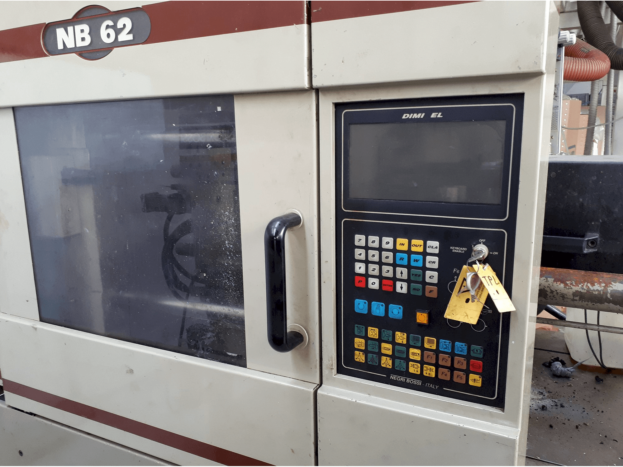 Negri Bossi-maskinen sedd från högerNB 62