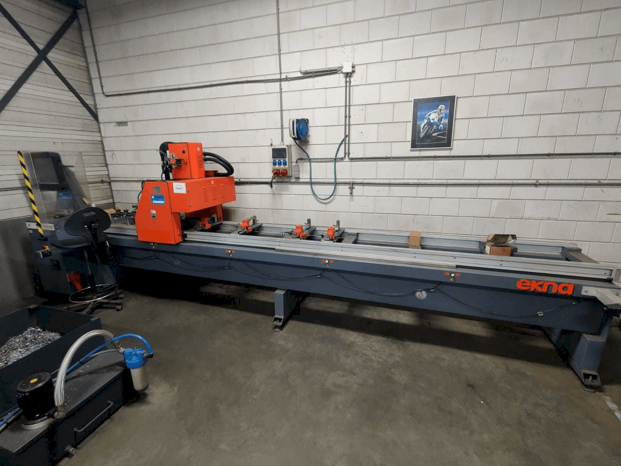 Tekna TK426-1-maskinen framifrån