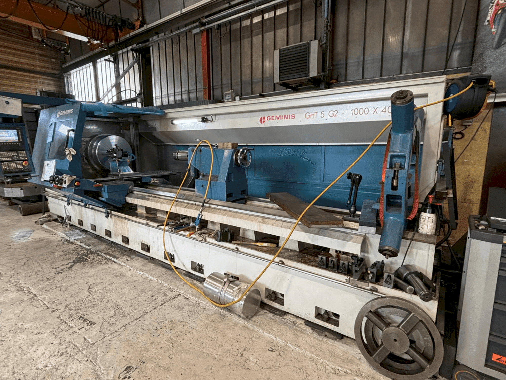 Geminis GHT5 G2-1000x4000-maskinen framifrån