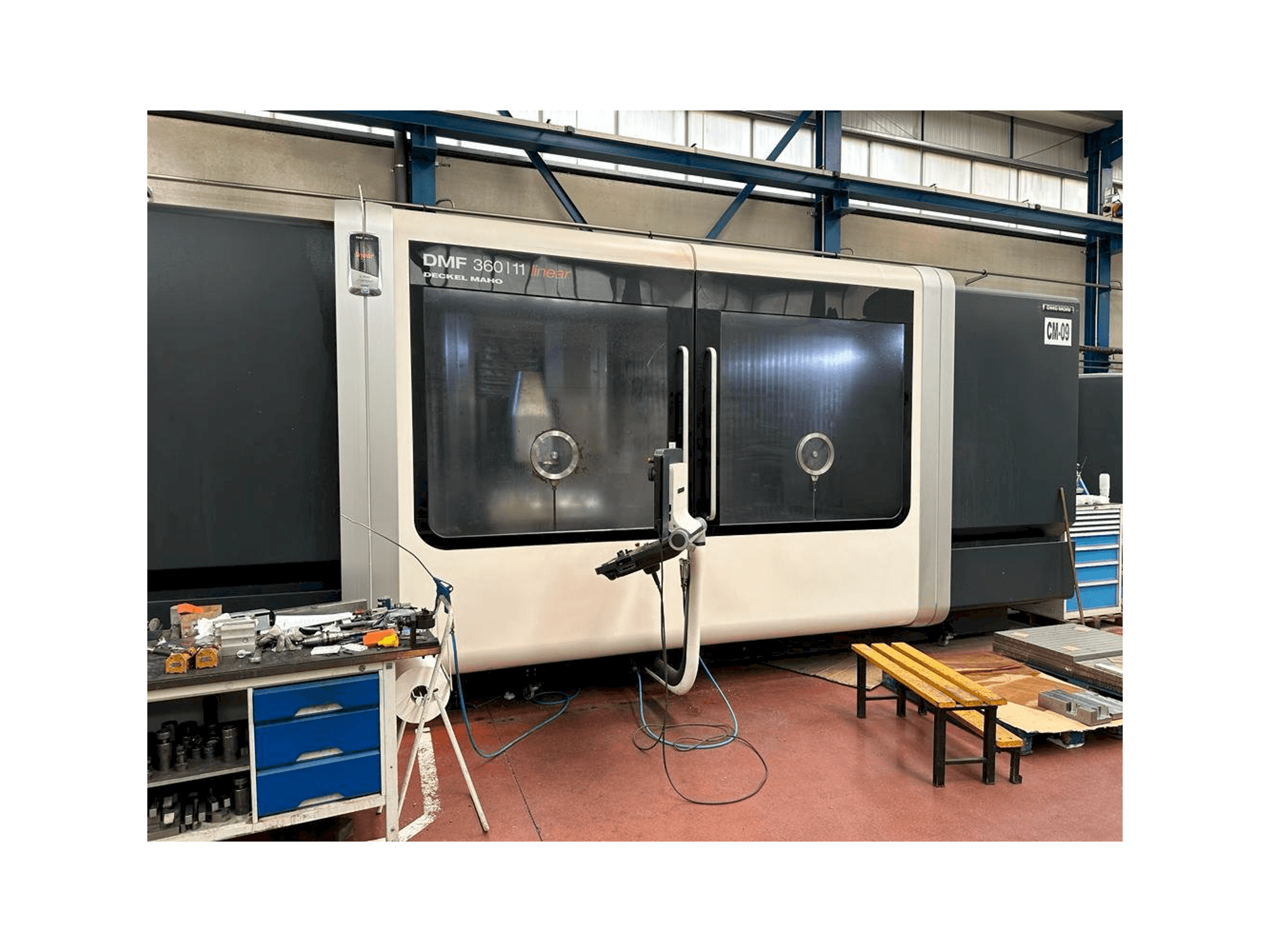 DECKEL MAHO DMF 360-11-maskinen framifrån