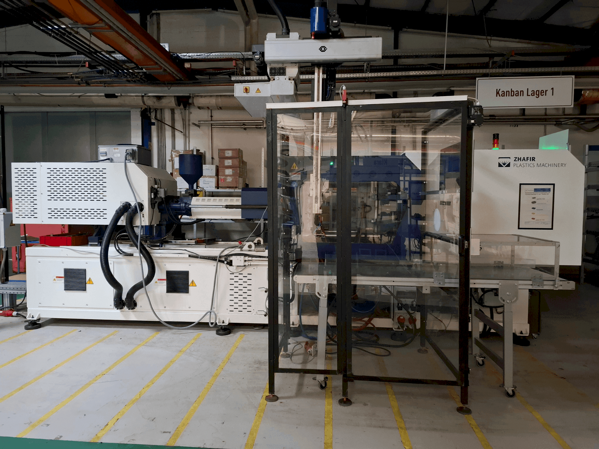 HAITIAN ZHAFIR ZERES ZE1900-maskinen sedd från sidan