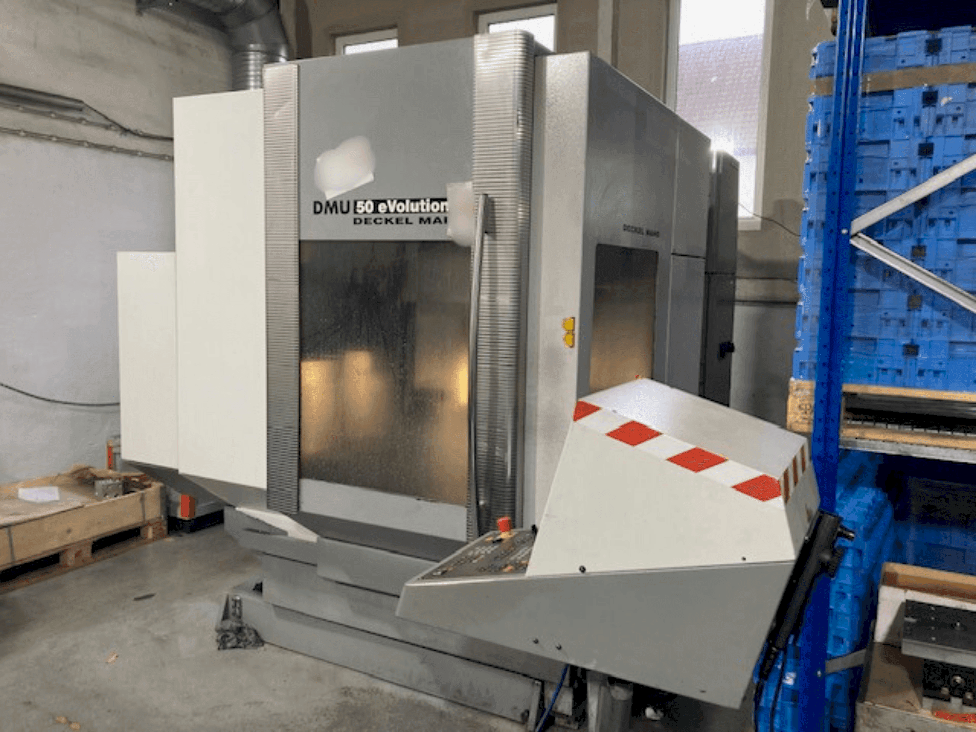 DMG MORI DMU 50 evolution-maskinen framifrån