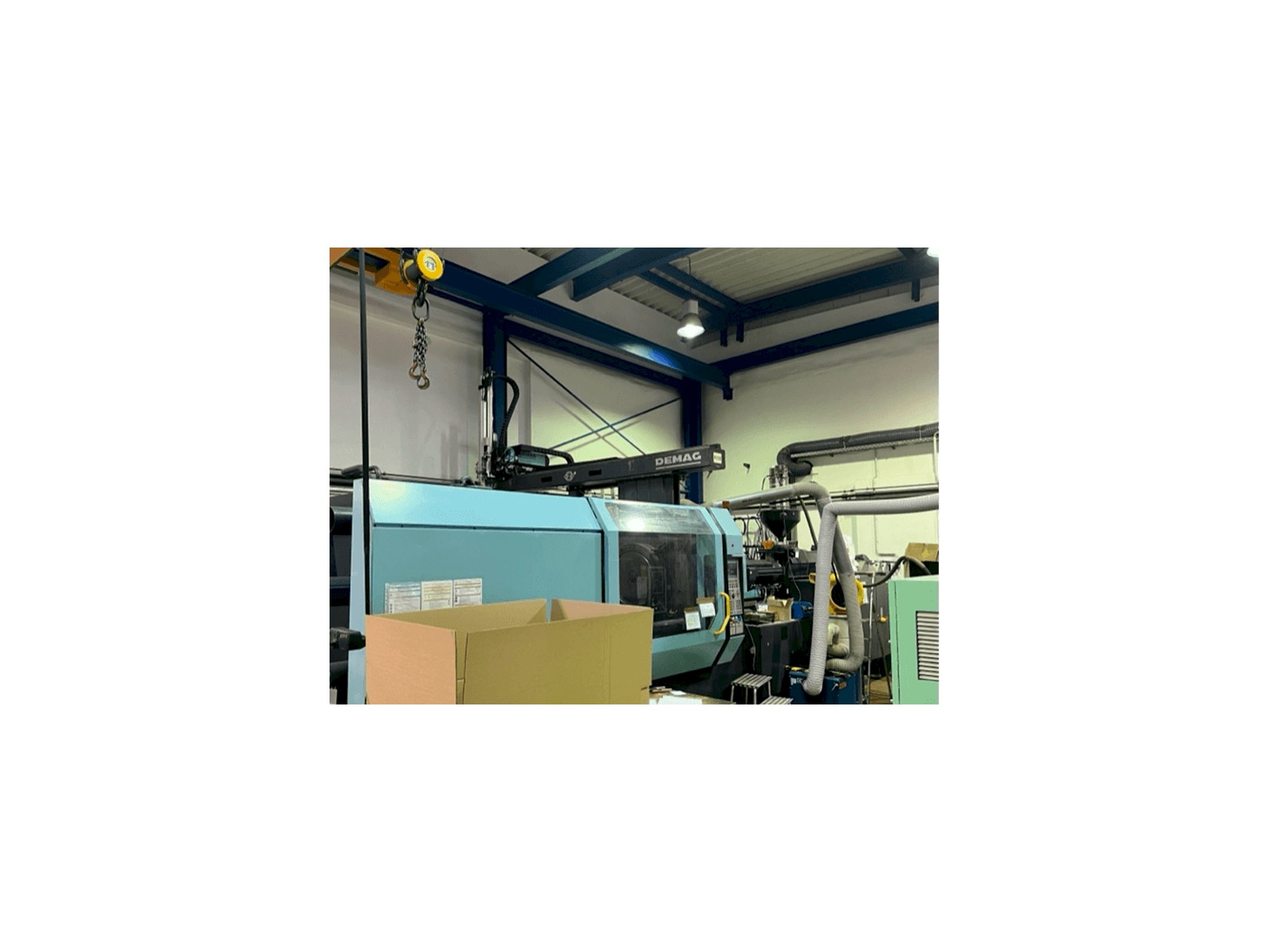 DEMAG 500/900-5200-maskinen framifrån