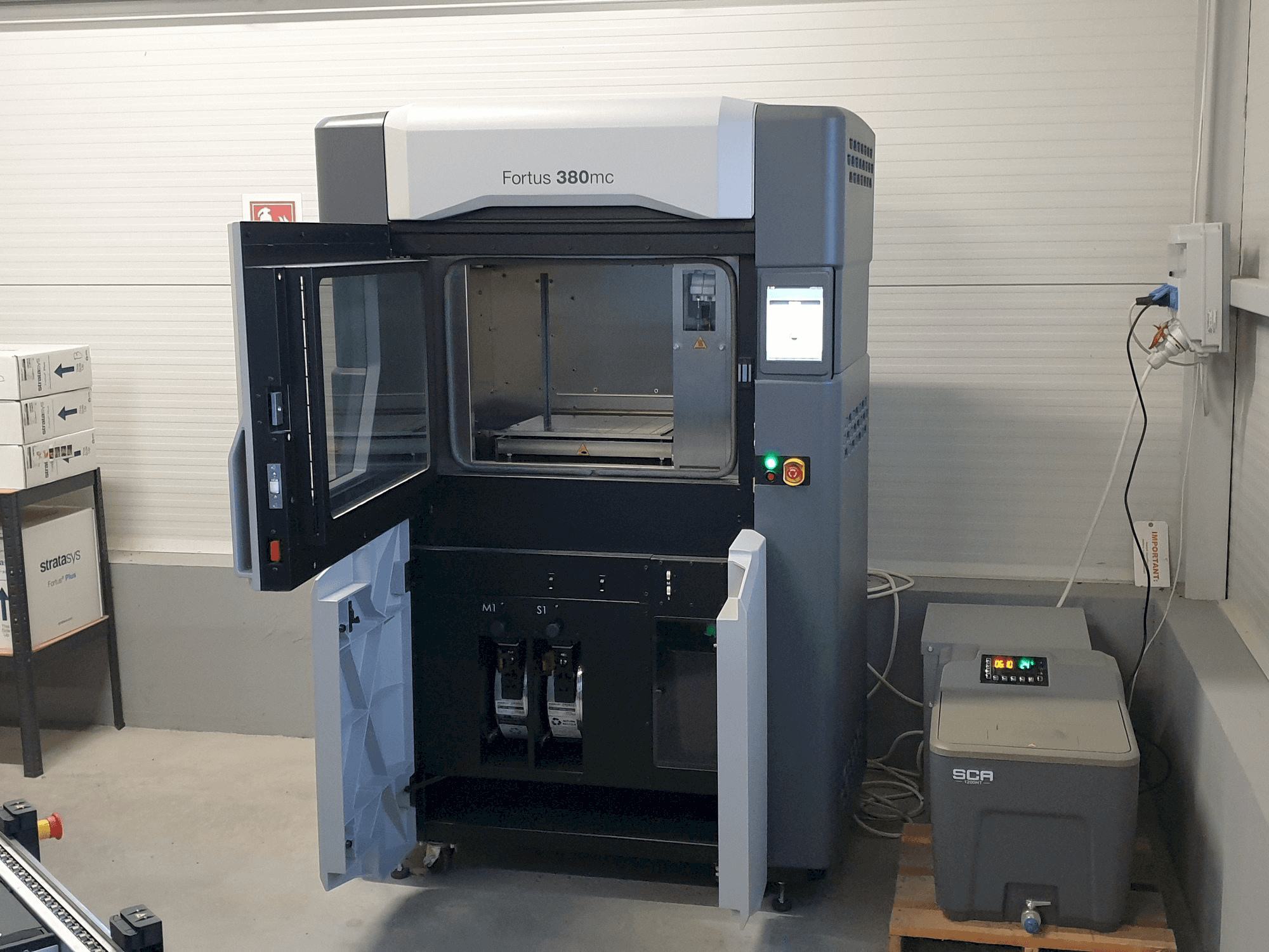 Stratasys Fortus 380mc-maskinen framifrån