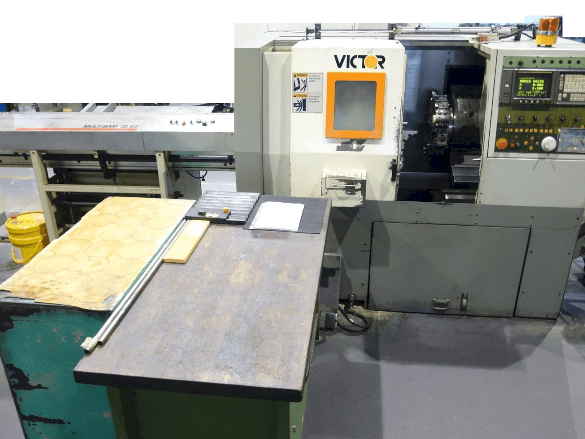 Victor V Turn plus 15 (1996)-maskinen framifrån