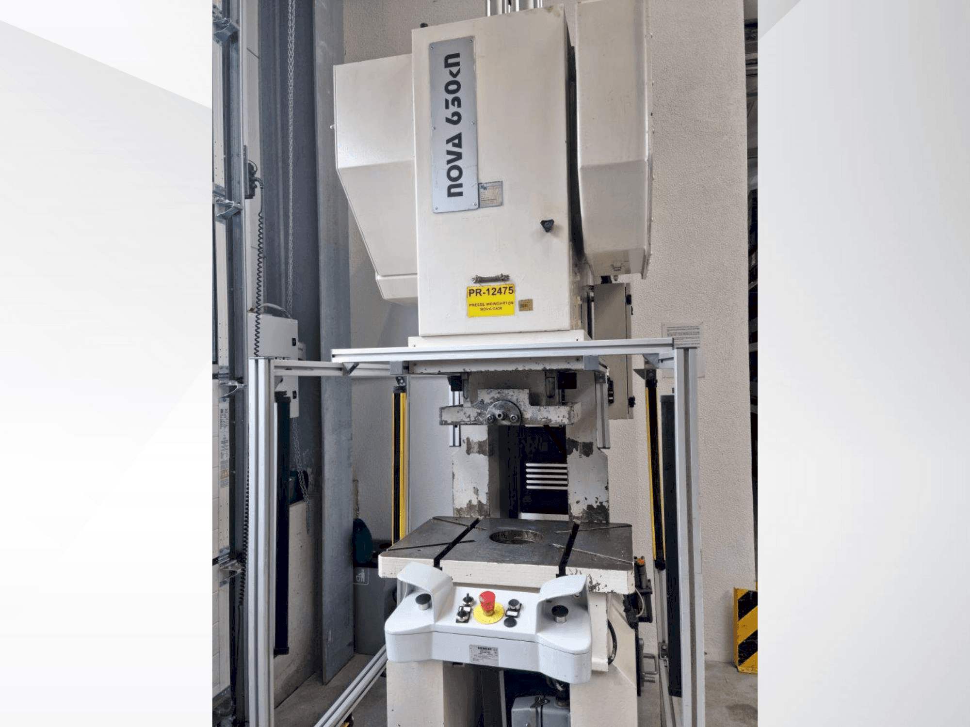 BEUTLER Nova C630kN-maskinen framifrån