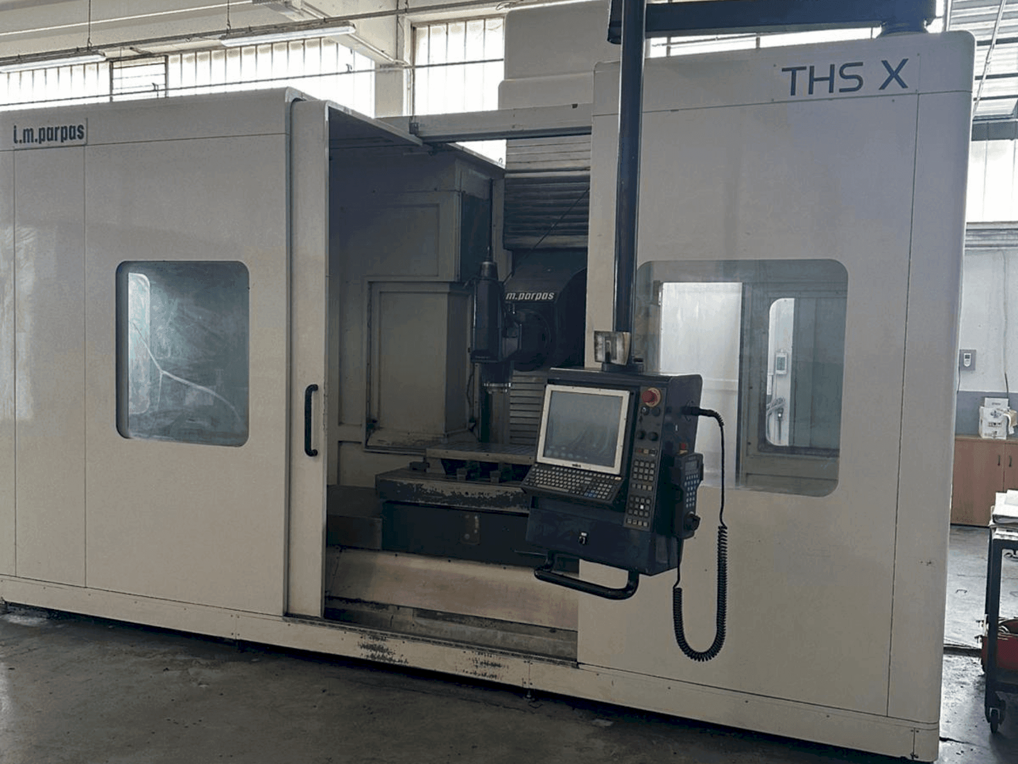 Parpas THS125/2000TG-maskinen framifrån